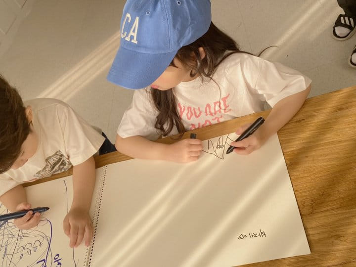 Bienvenu - Korean Children Fashion - #minifashionista - Alone Tee - 10