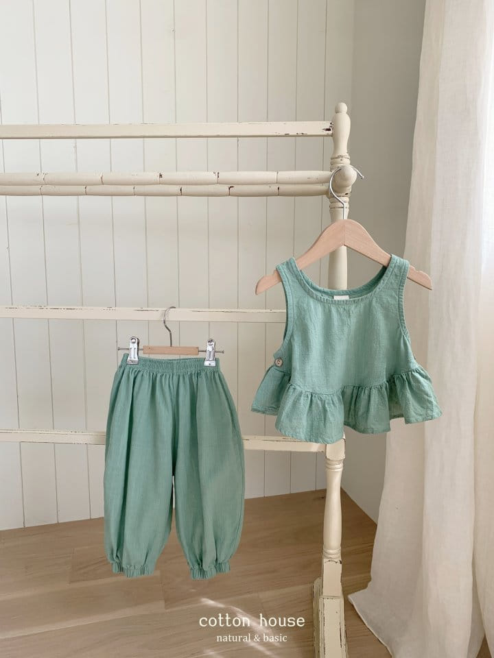 Cotton House - Korean Children Fashion - #kidzfashiontrend - Frill Sleeveless Top Bottom Set - 7