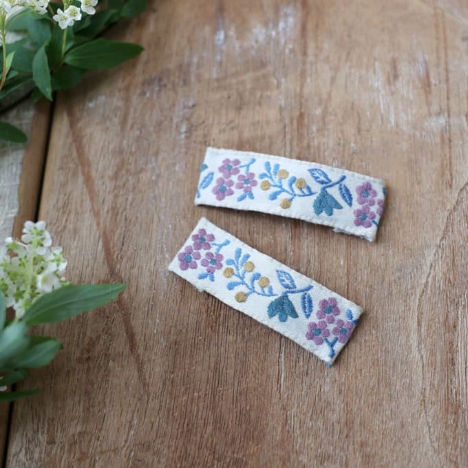Flo - Korean Children Fashion - #littlefashionista - Odd Hair Pin Set
