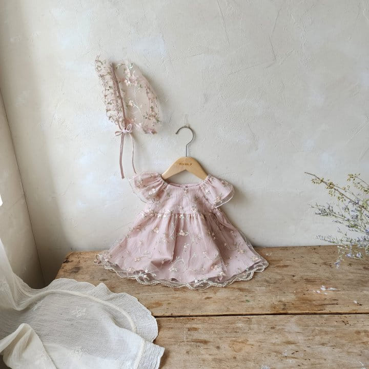 From J - Korean Baby Fashion - #babyoninstagram - Emily Embroidery One-Piece With Bonnet - 9