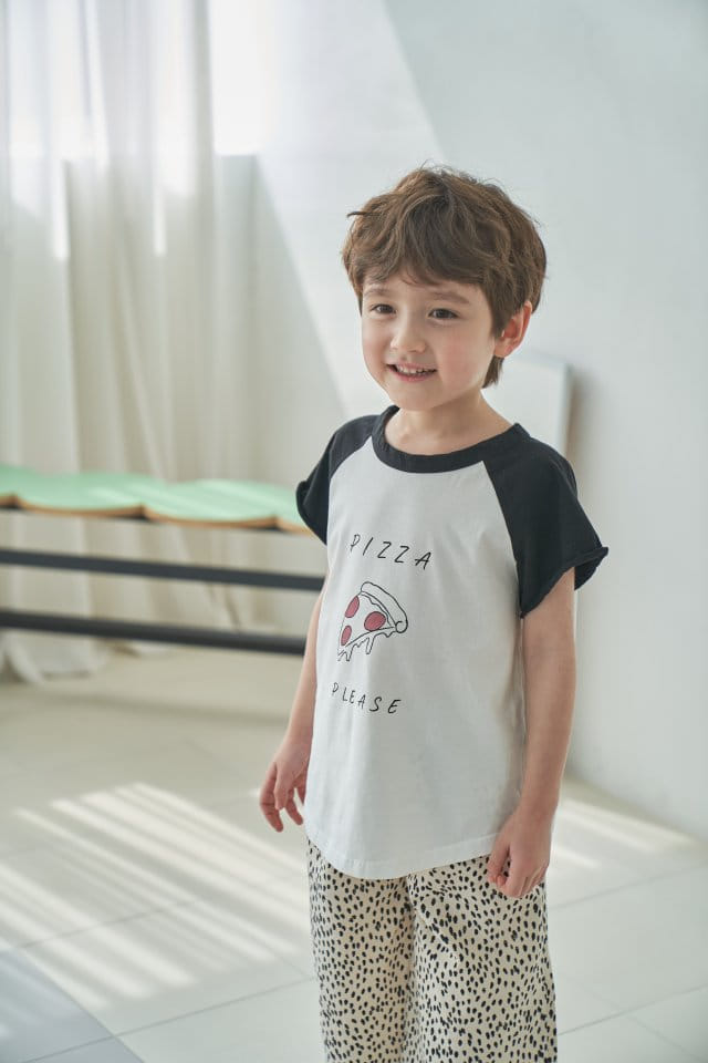 Green Tomato - Korean Children Fashion - #Kfashion4kids - Pizza Raglan Tee - 4