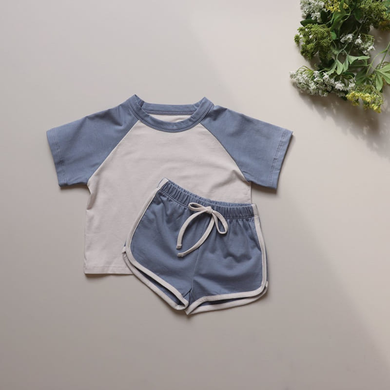 Here I Am - Korean Children Fashion - #Kfashion4kids - Everyday Top Bottom Set - 5