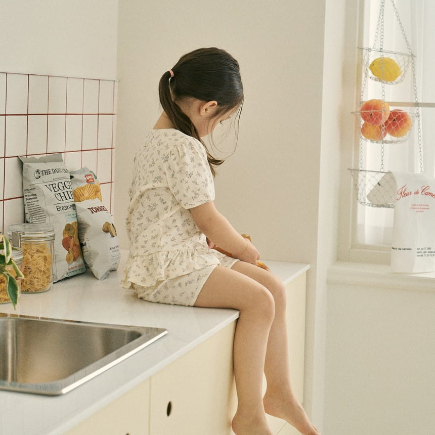 Here I Am - Korean Children Fashion - #childofig - Wendy Flare Easy Wear - 3