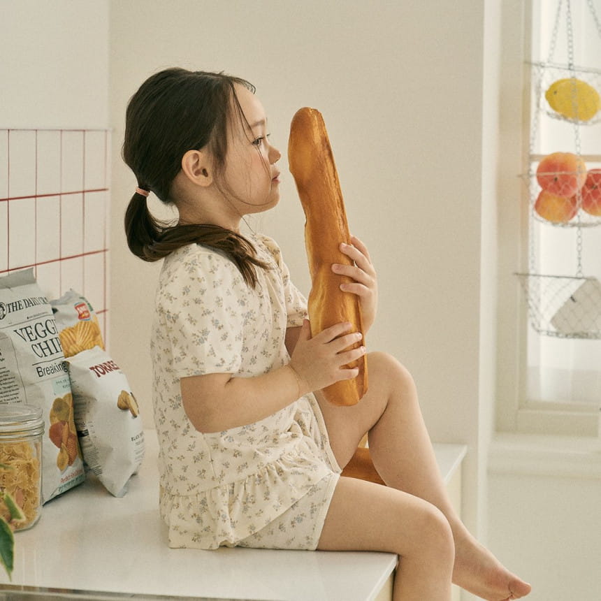Here I Am - Korean Children Fashion - #childofig - Wendy Flare Easy Wear - 4