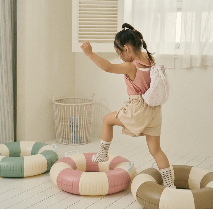 Here I Am - Korean Children Fashion - #discoveringself - Heart Sleeveless Tee - 11
