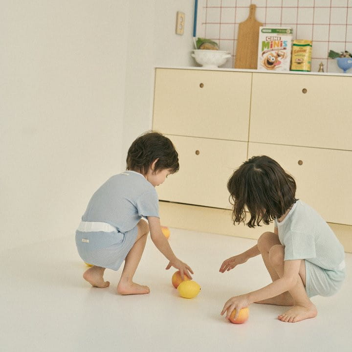 Here I Am - Korean Children Fashion - #Kfashion4kids - Mesh Eyelet Easy Wear - 4