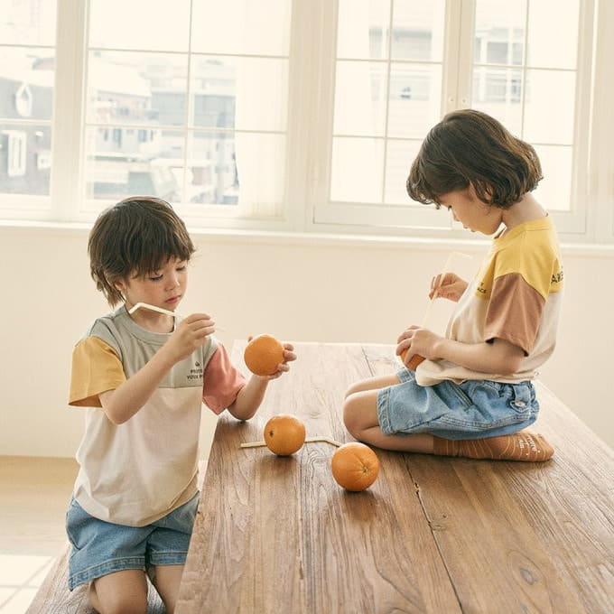 Here I Am - Korean Children Fashion - #prettylittlegirls - Stone Coloring Tee