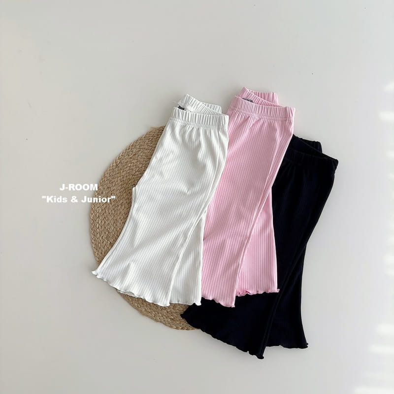 J-Room - Korean Children Fashion - #childofig - Cool Rib Boots Cur Cropped Shorts - 11