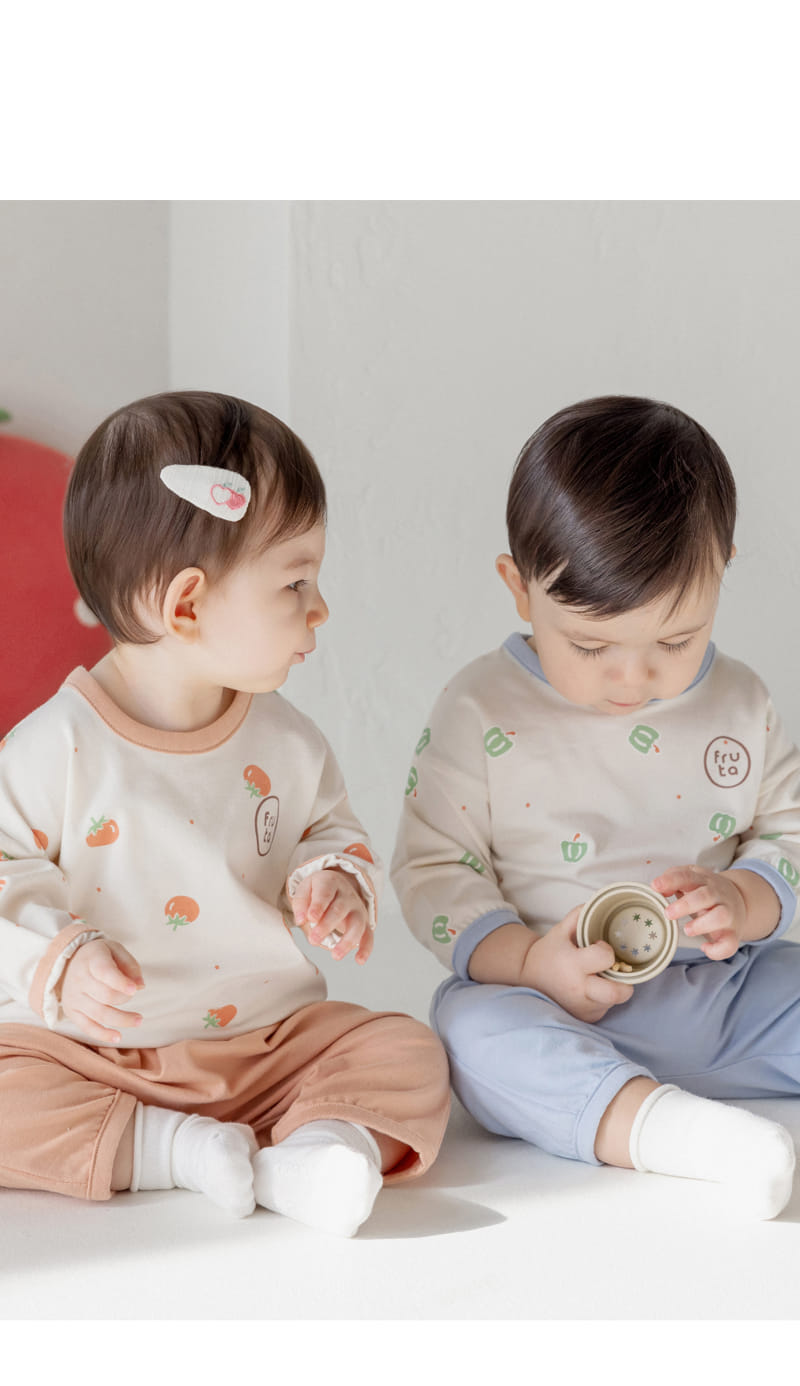 Kids Clara - Korean Baby Fashion - #babyoutfit - Vage Rounge Baby Top Bottom Set