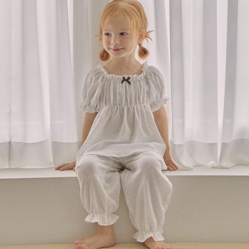 Lolobole - Korean Children Fashion - #discoveringself - Dot Ribbon Blouse
