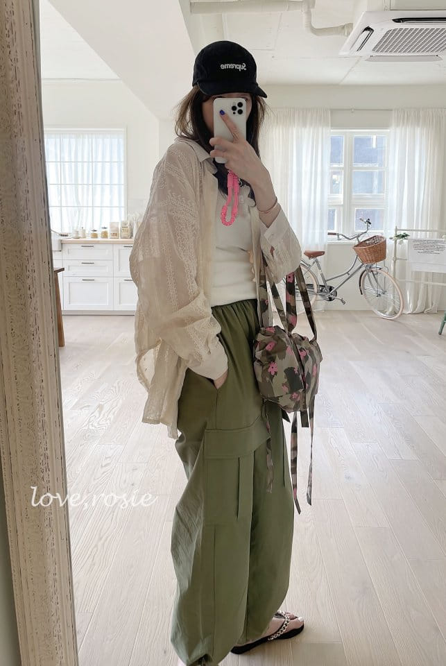 Love Rosie - Korean Children Fashion - #magicofchildhood - Vintage Lace Blouse With Mom
