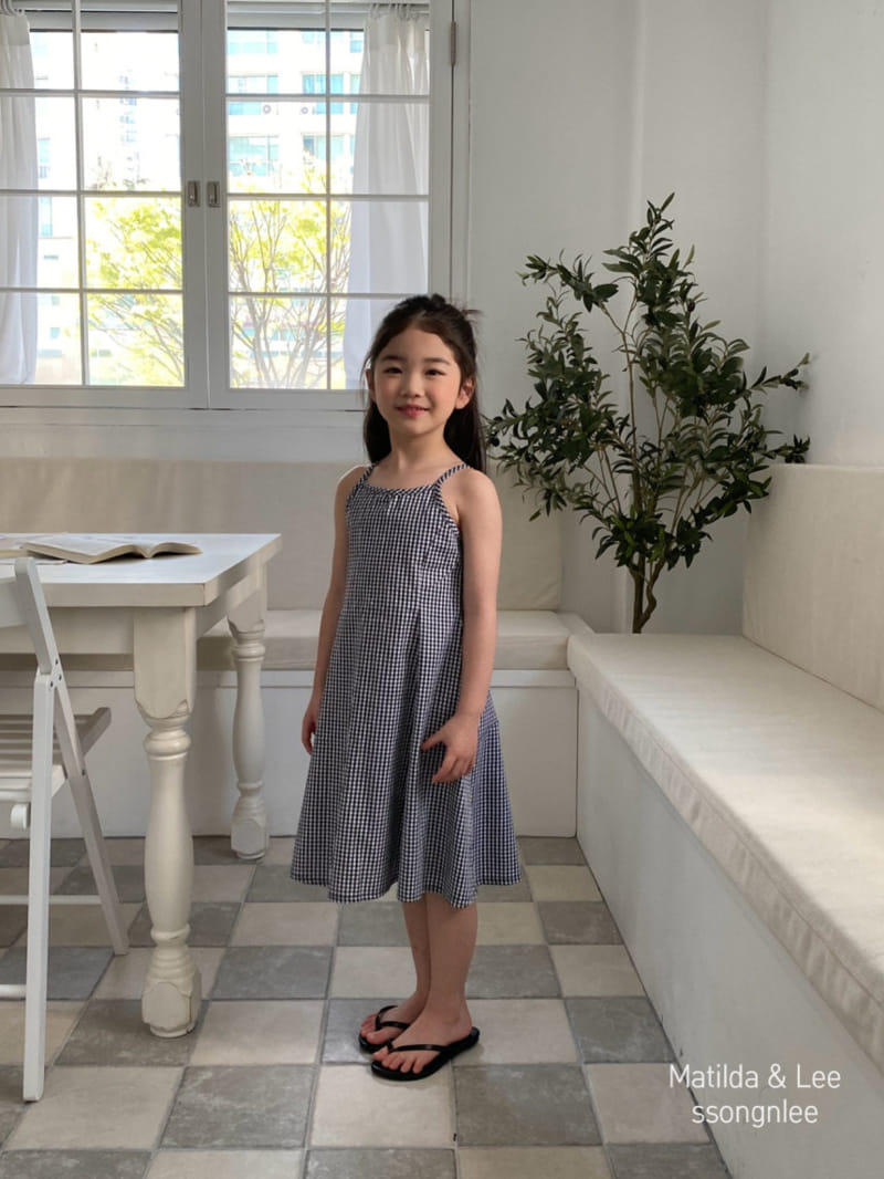 Matilda & Lee - Korean Children Fashion - #childofig - Sleeveless Slit One-Piece - 4