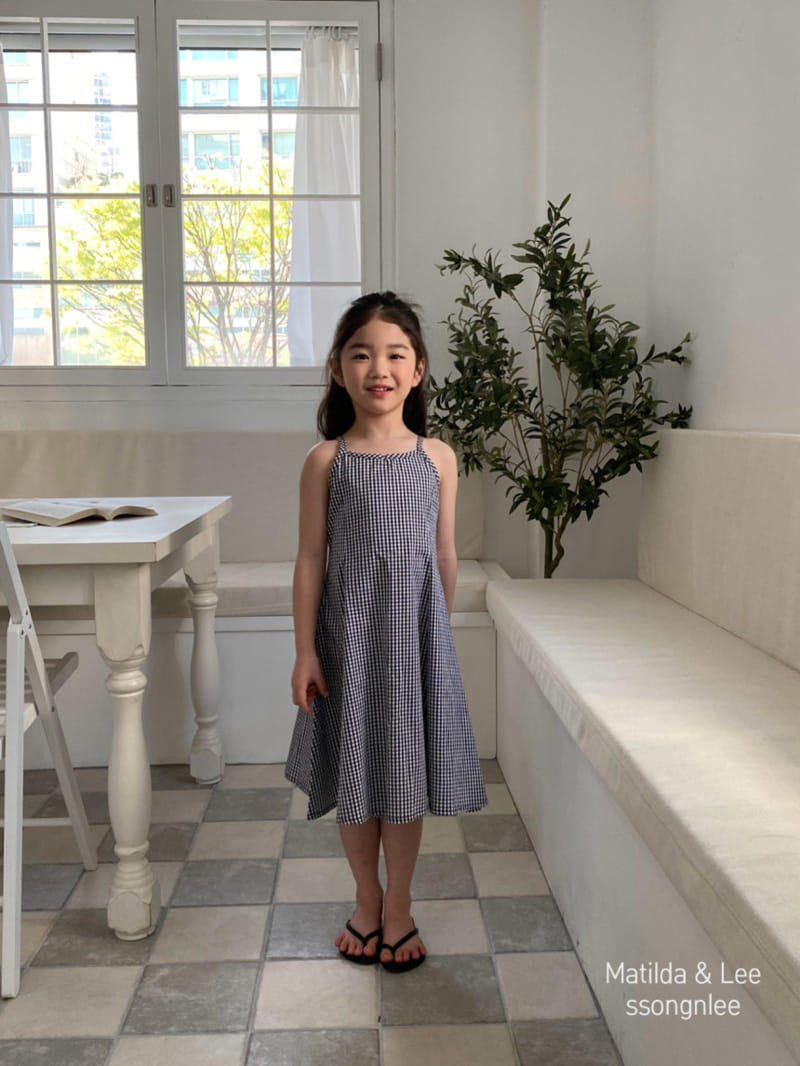 Matilda & Lee - Korean Children Fashion - #kidzfashiontrend - Sleeveless Slit One-Piece - 10