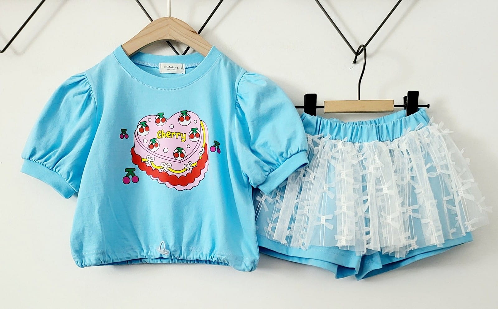 Miniature - Korean Children Fashion - #prettylittlegirls - Shining Top Bottom Set