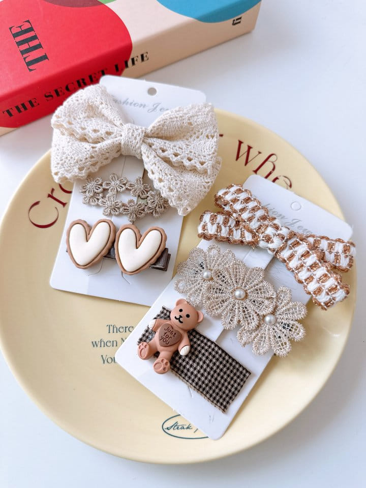 Mins - Korean Children Fashion - #Kfashion4kids - Knit Bear Hair Pin Set - 3