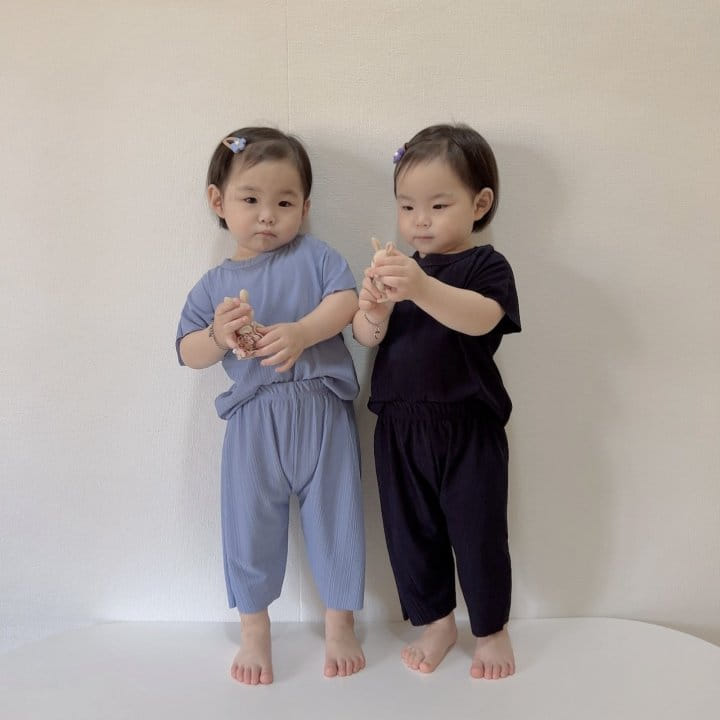 Moran - Korean Children Fashion - #minifashionista - Cool Pleats Top Bottom Set