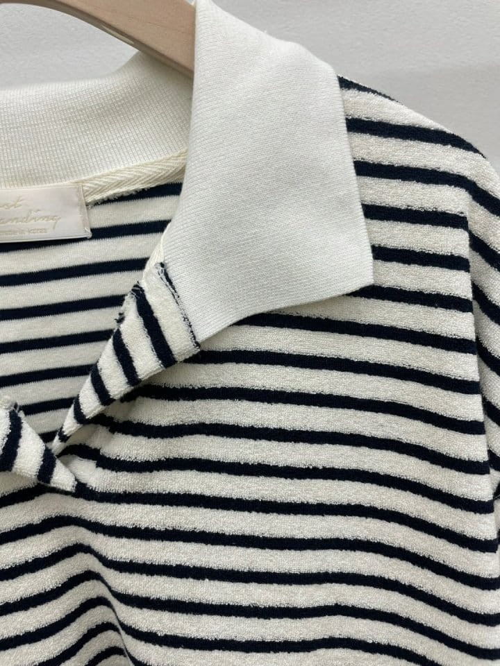 Most - Korean Women Fashion - #vintageinspired - Collar ST Tee - 3