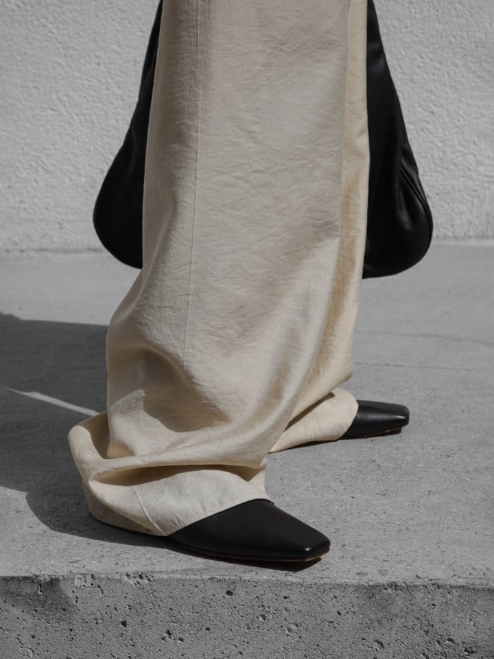 Paper Moon - Korean Women Fashion - #momslook - Banded Cozy Wide Trousers - 6