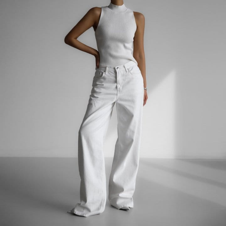 Paper Moon - Korean Women Fashion - #womensfashion - High Rise Wide Leg White Denim Pants - 4