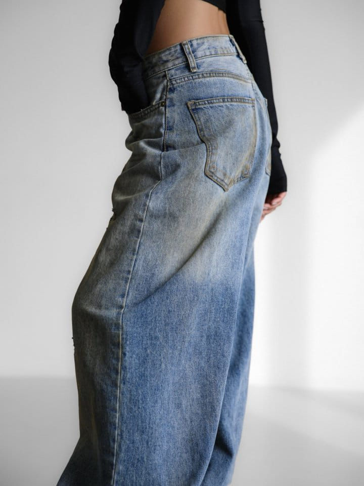Paper Moon - Korean Women Fashion - #momslook - Dusty Mud Washed Wide Denim Trousers