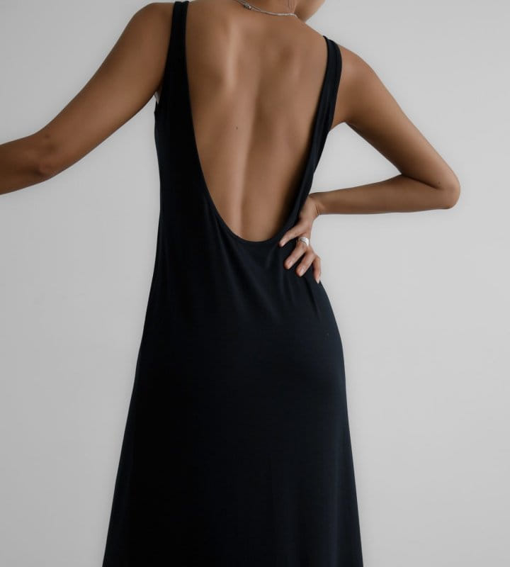 Paper Moon - Korean Women Fashion - #pursuepretty - Summer Back Less Maxi Sleevess Dress - 2