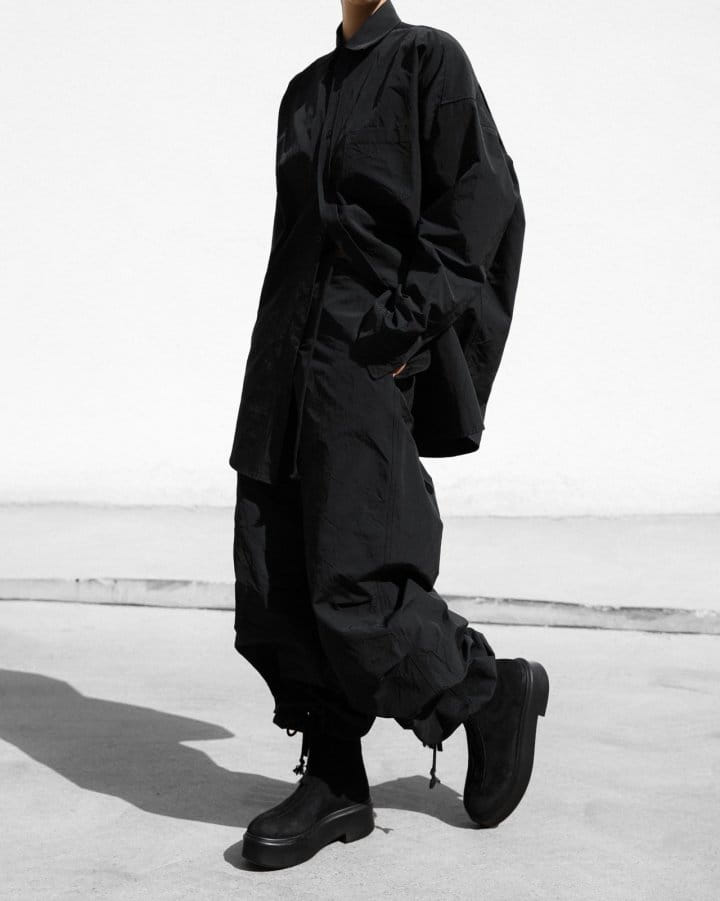Paper Moon - Korean Women Fashion - #momslook - Wrinkle C Fabric Oversized Drawstring  Trousers - 4