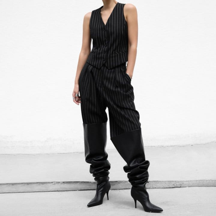 Paper Moon - Korean Women Fashion - #womensfashion - Wide Pin Stripe Set Up Suit Vest - 11