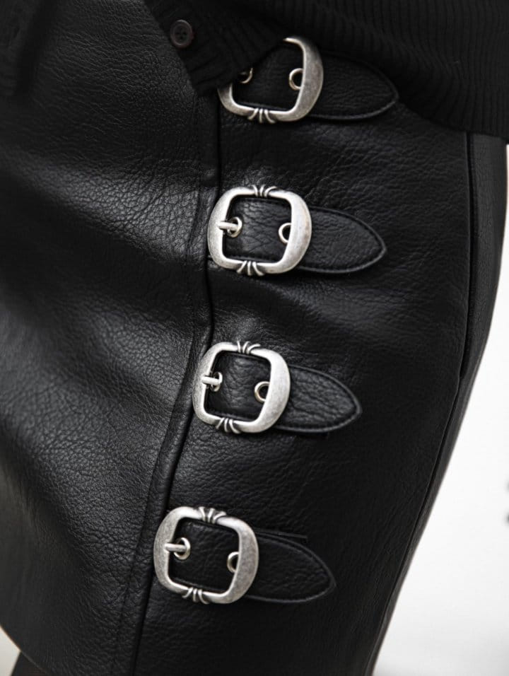 Paper Moon - Korean Women Fashion - #womensfashion - Vegan L Belt Buckle Detail Mini Skirt - 2