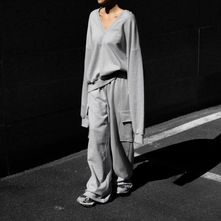 Paper Moon - Korean Women Fashion - #womensfashion - Cargo Pocket Wide Sweat Pants - 2