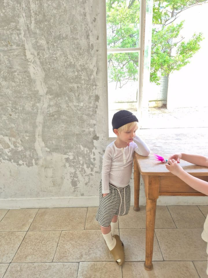 Paper Studios - Korean Children Fashion - #discoveringself - Rib Button Tee - 11