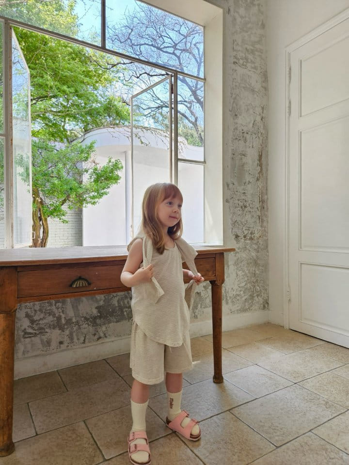Paper Studios - Korean Children Fashion - #discoveringself - 30 Su Sleeveless Tee - 3