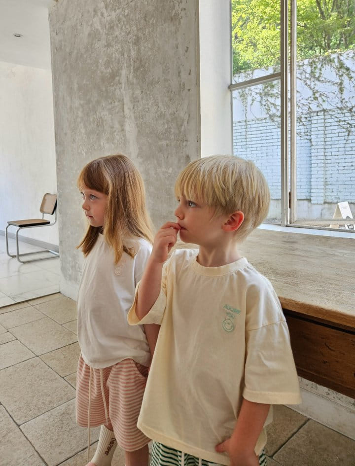 Paper Studios - Korean Children Fashion - #minifashionista - AY Smile Tee - 2