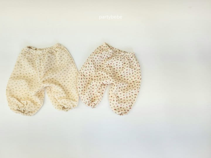 Party Kids - Korean Baby Fashion - #babygirlfashion - Santa Maria Sausage Pants