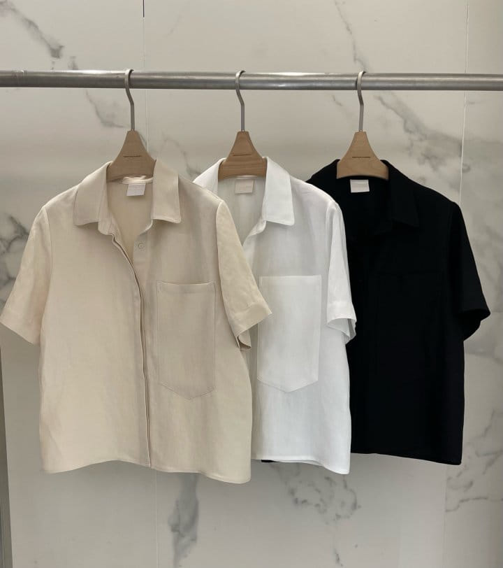 Plushong - Korean Women Fashion - #shopsmall - L Short Sleeve Pocket Shirt