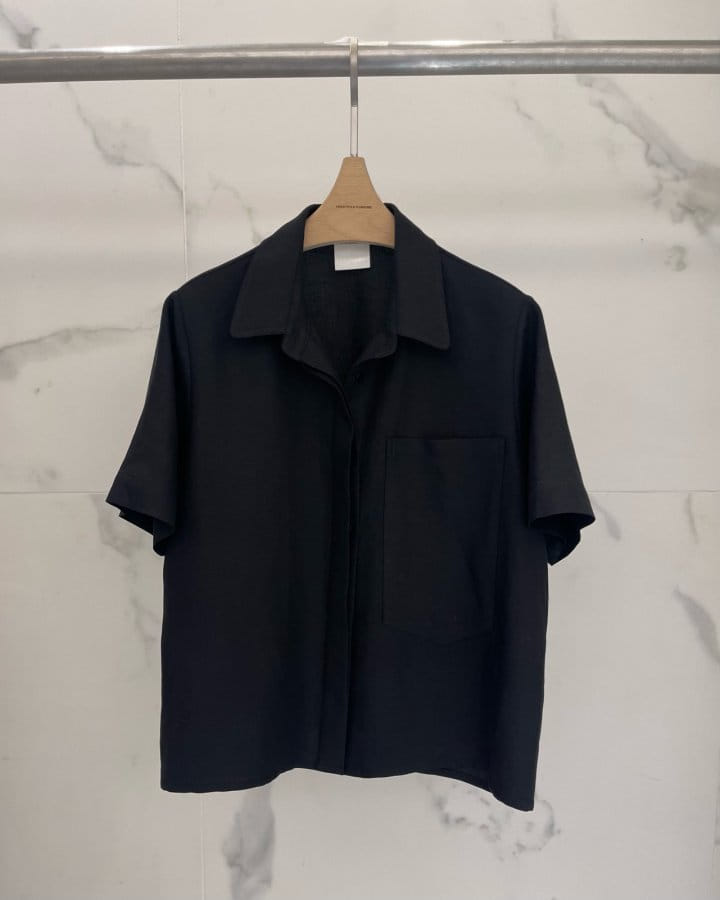 Plushong - Korean Women Fashion - #womensfashion - L Short Sleeve Pocket Shirt - 5