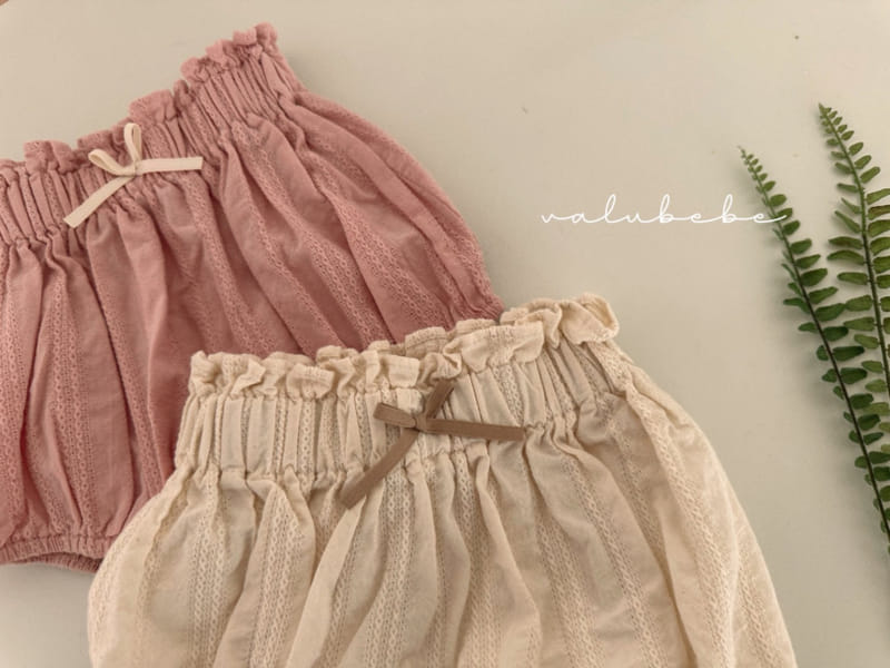 Valu Bebe - Korean Baby Fashion - #babyootd - Eyelet Ribbon Bloomers