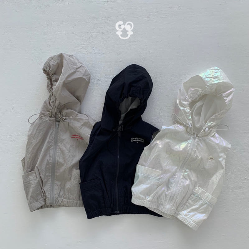 go;u - Korean Children Fashion - #minifashionista - Cool Wind Vest With Mom - 2