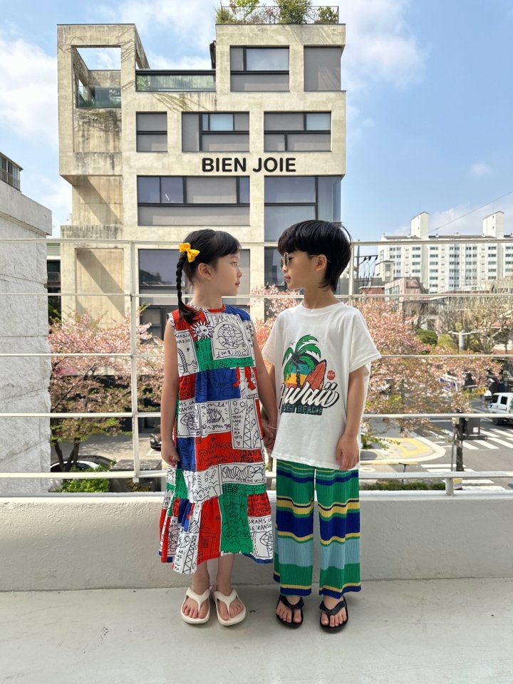 Hawaii Tee