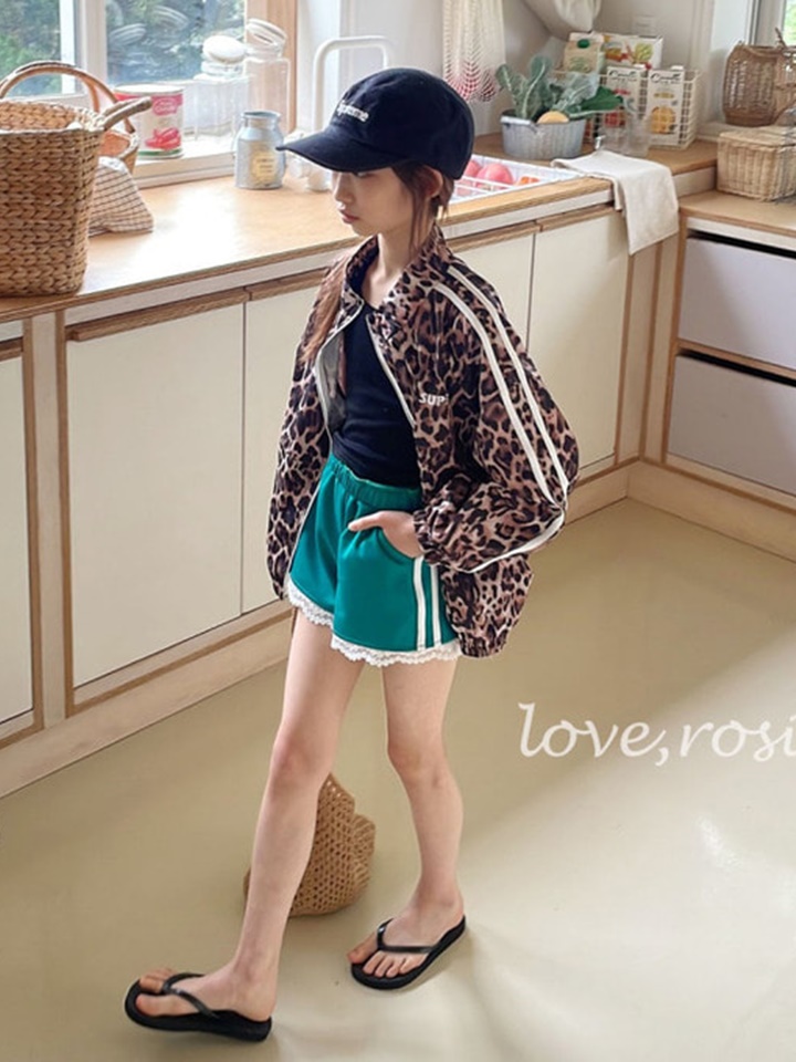 Leopard Samba Windbreak With Mom