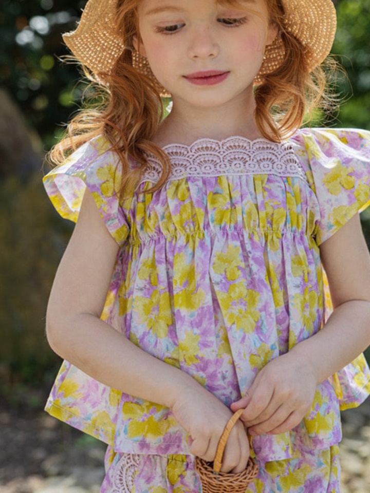 Lairy Blouse