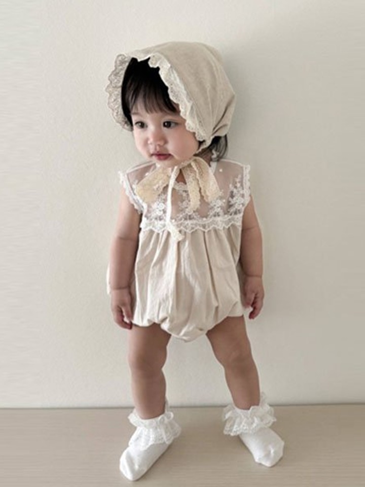 Baby Roa Lace Romper Suit