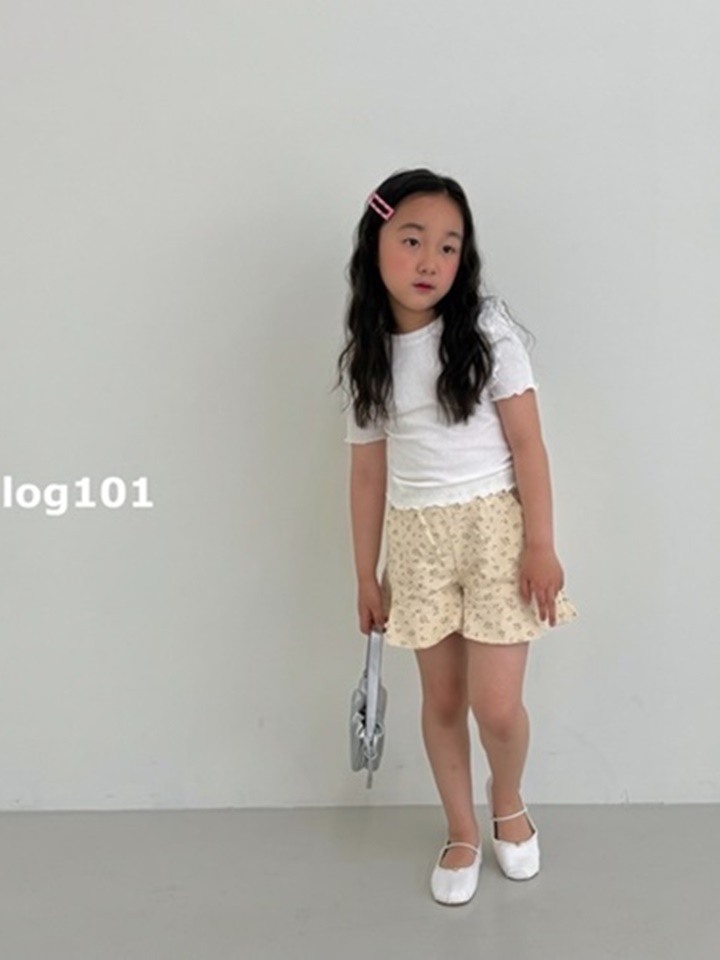 C Flower Shorts