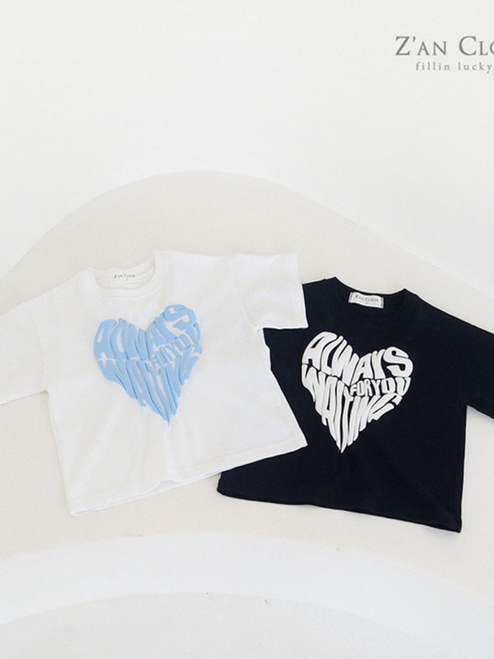 Lettering Heart Tee