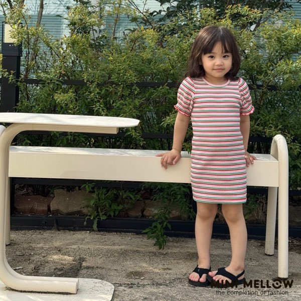 ST Shirring Slim One-Piece