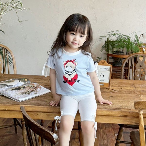 Bear Ribbon Sleeve Tee