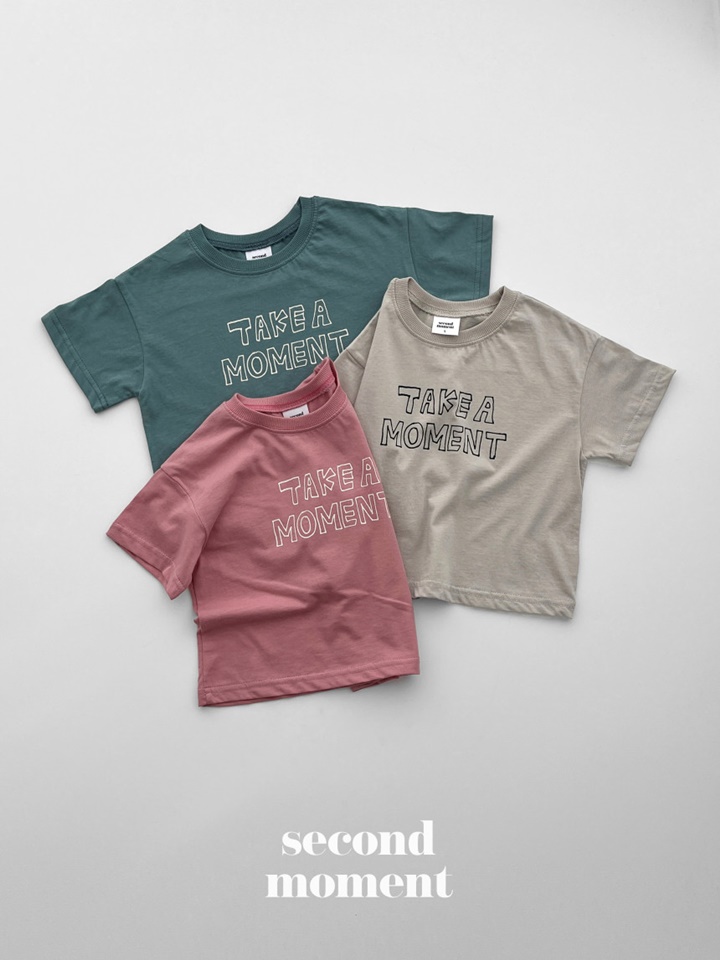 Moment Tee
