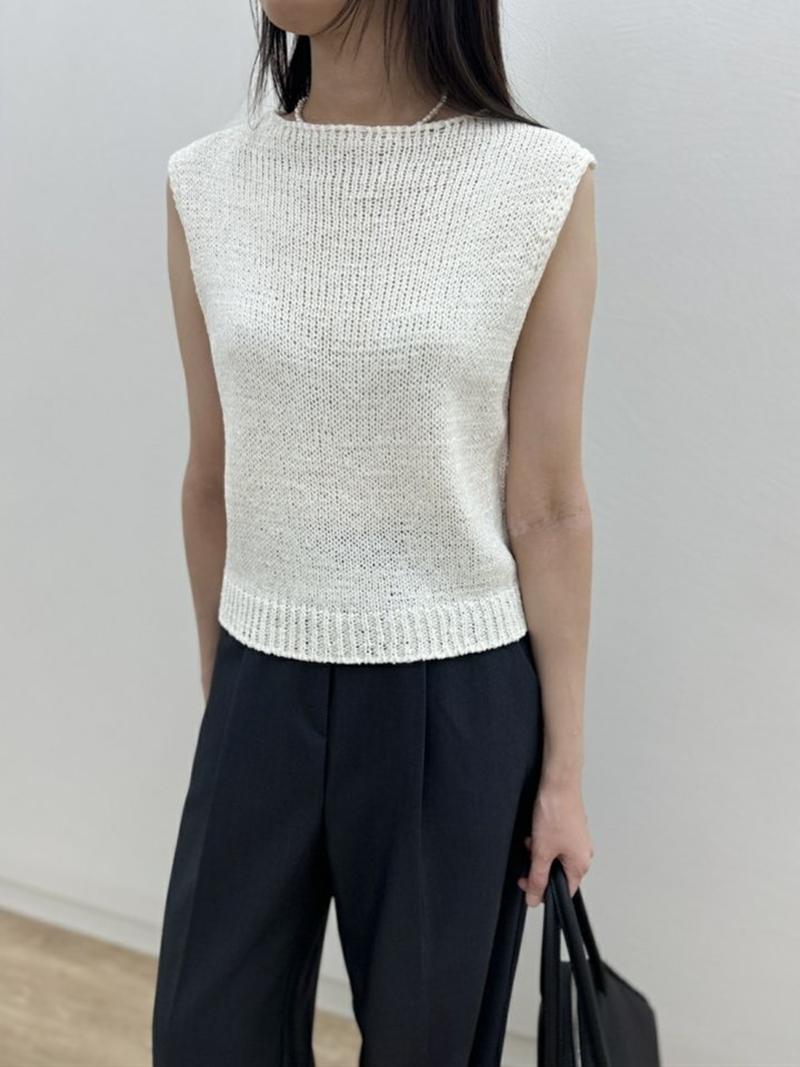 Tape Sleeveless Tee