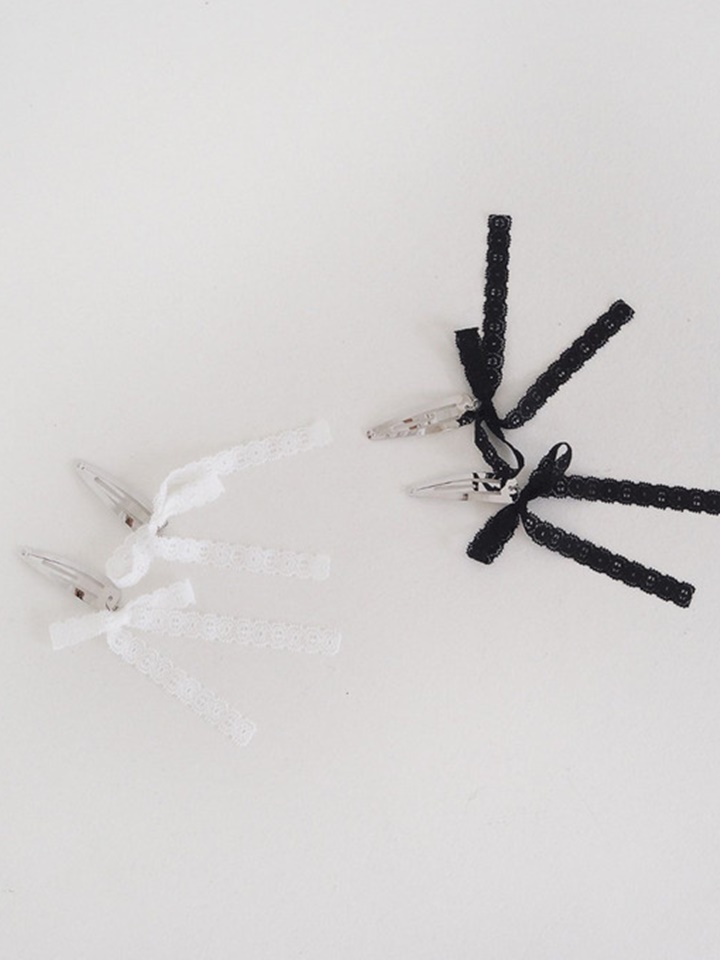Long Lace Ticking Pin