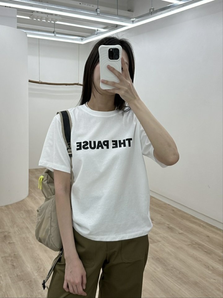 Pause Tee