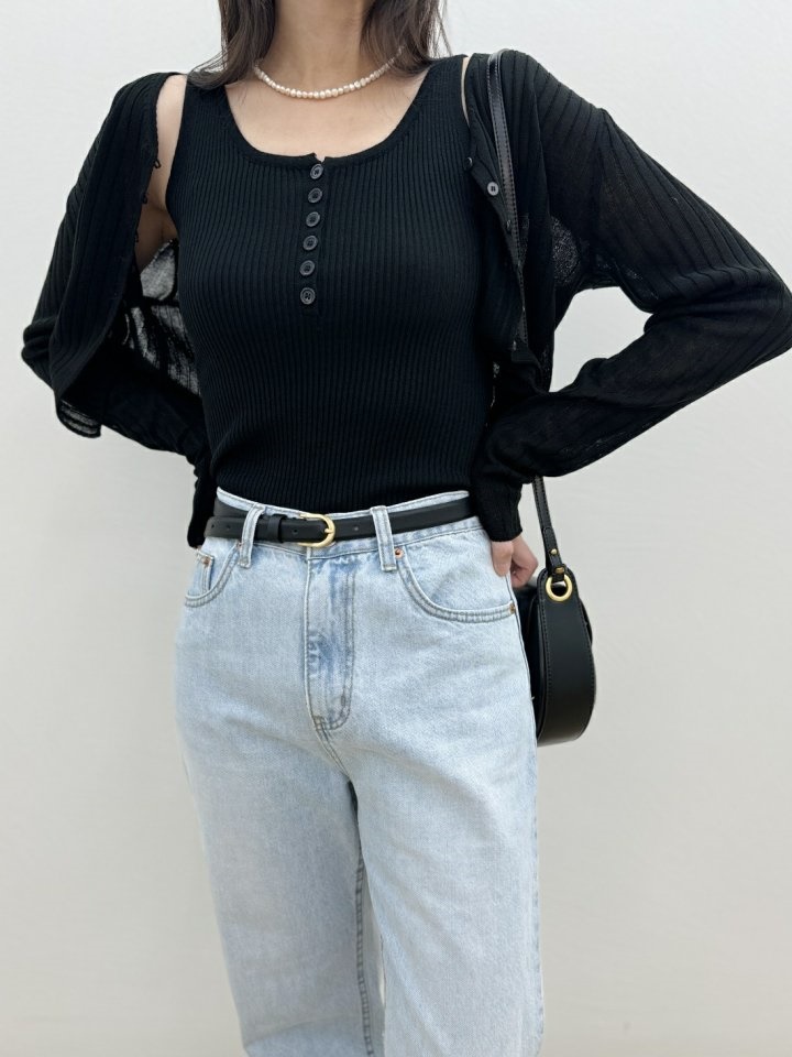 Maison Sleeveless Tee